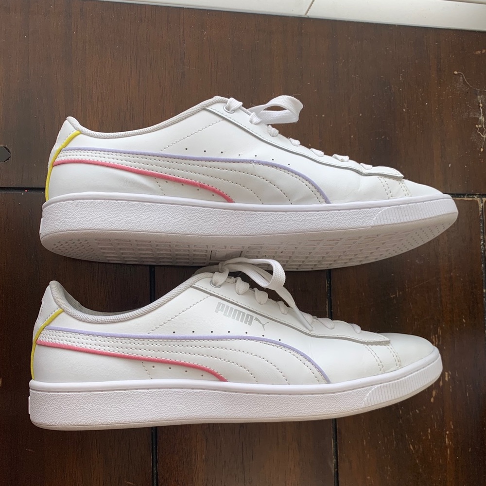 Women’s Puma Vikky V2 White leather sneaker